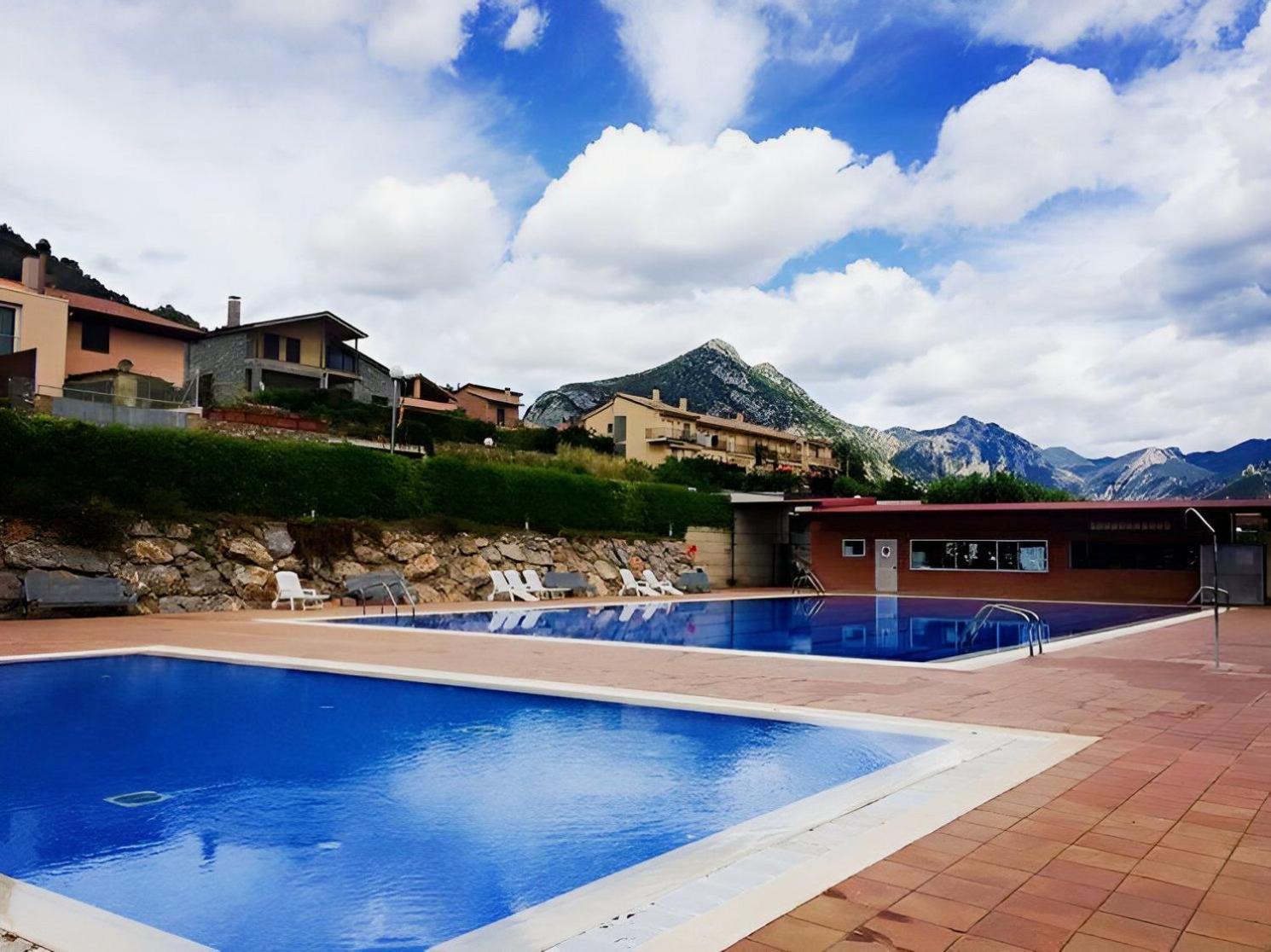 Apartment Duplex Amb Vistes Al Pirineu Catala