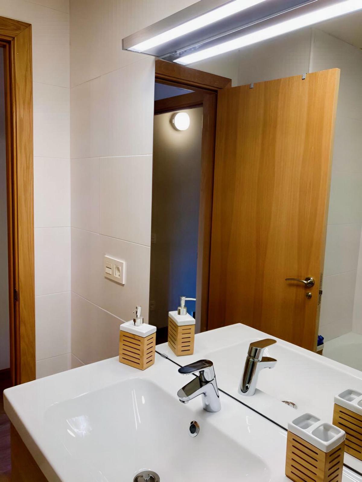Duplex Amb Vistes Al Pirineu Catala Apartment *